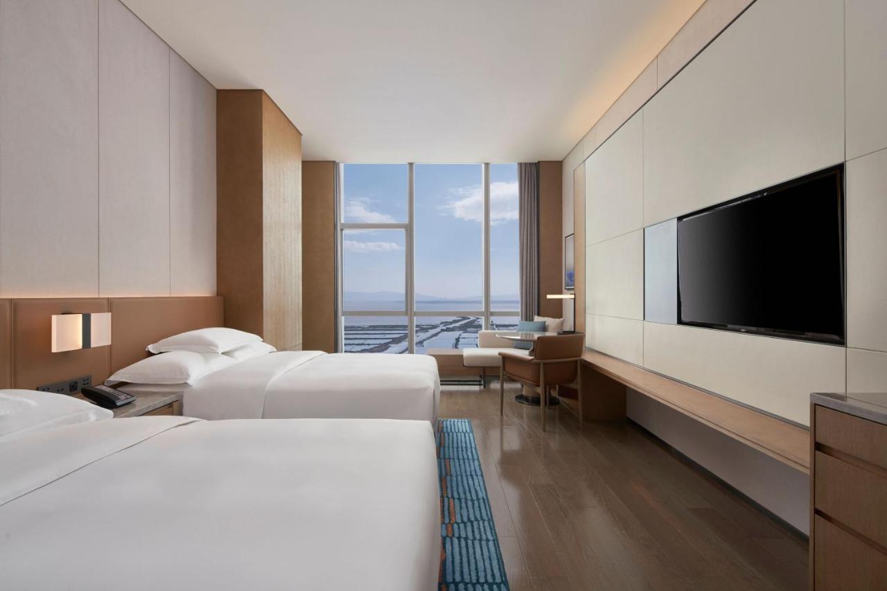 Courtyard By Marriott Wenzhou Yueqing Hotel Екстериор снимка
