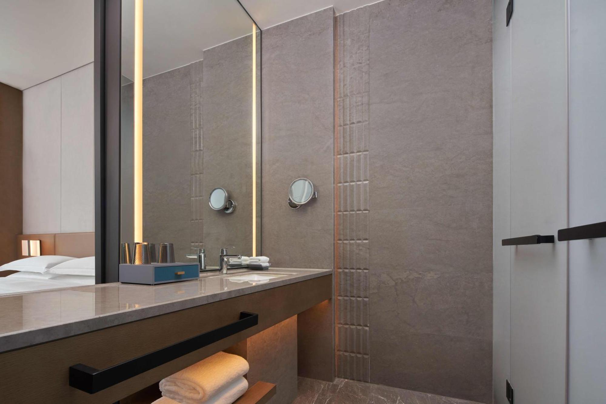 Courtyard By Marriott Wenzhou Yueqing Hotel Екстериор снимка